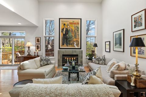 Tiny photo for 1751 Park Ridge Point, Park Ridge, IL 60068 (MLS # 12627286)