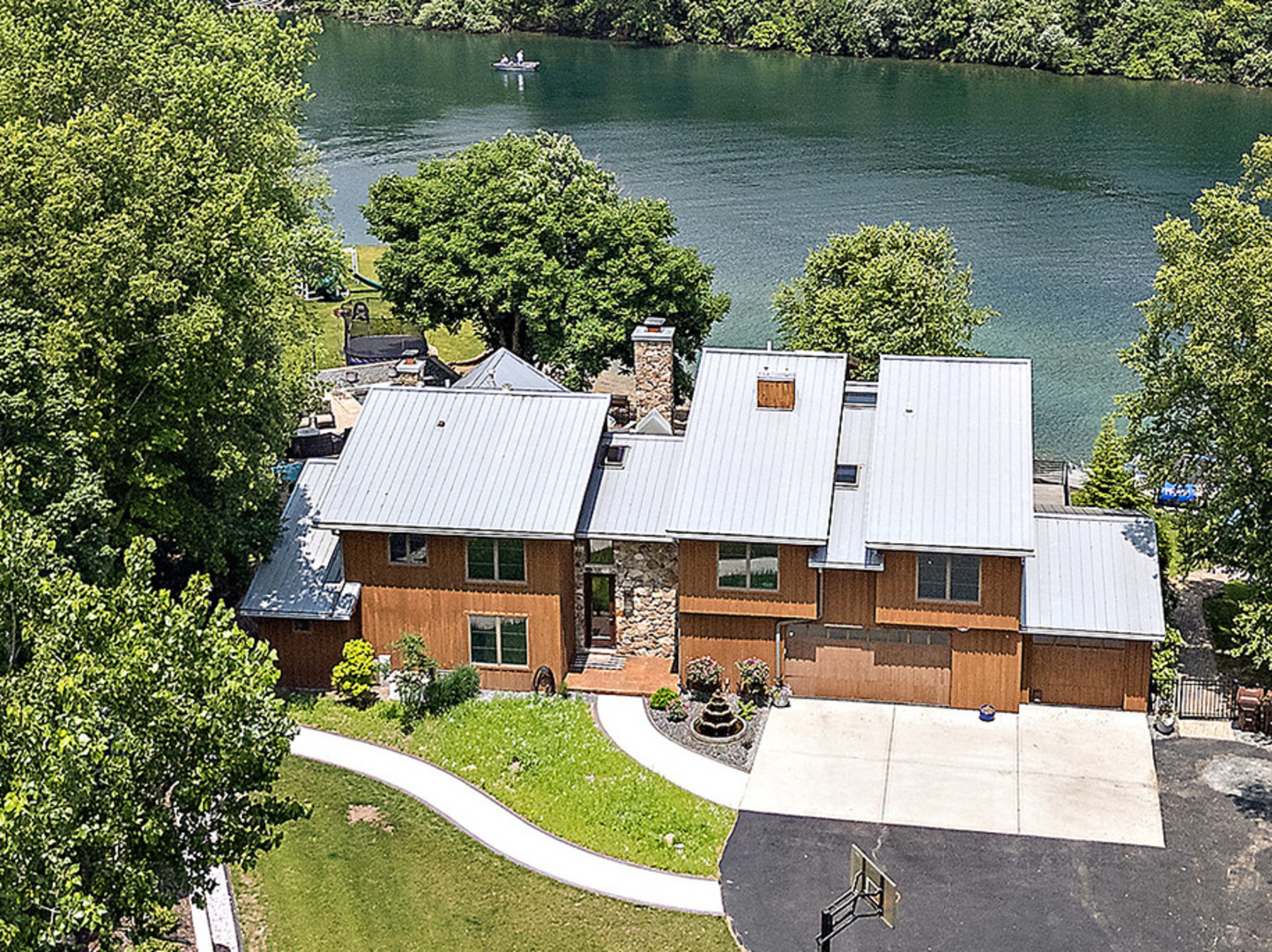 2500 Wahoo Court
