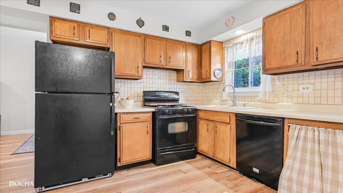 1016 N Mill Street 5