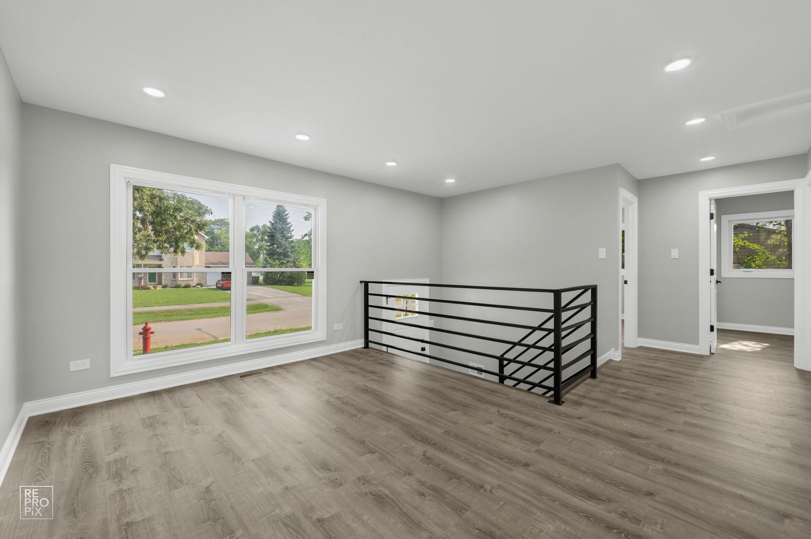 4141 Poplar Avenue