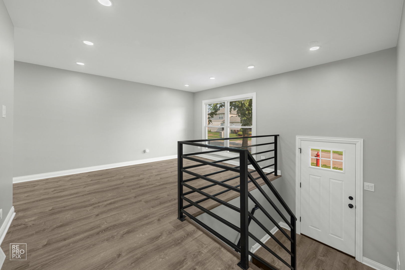 4141 Poplar Avenue