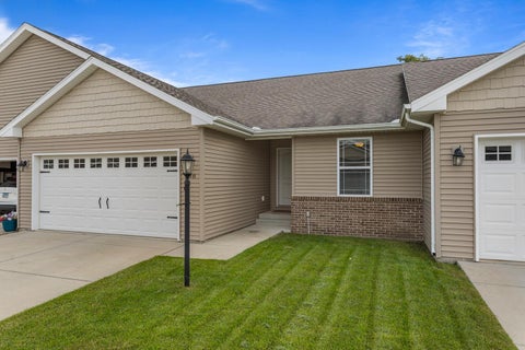 Tiny photo for 108 Sunset Court, Fisher, IL 61843 (MLS # 12776296)