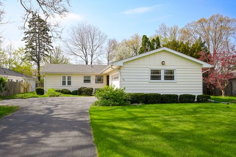 344 Parkway Drive Wheaton IL 60187