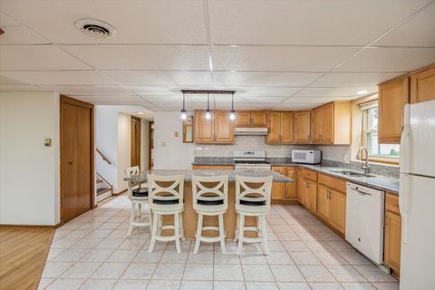 Tiny photo for 4230 Prairie Avenue, Brookfield, IL 60513 (MLS # 12610779)