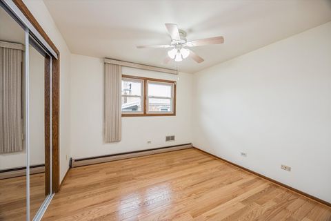 Tiny photo for 4230 Prairie Avenue, Brookfield, IL 60513 (MLS # 12610779)