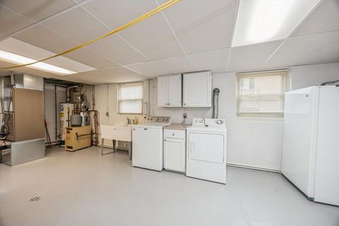 Tiny photo for 4230 Prairie Avenue, Brookfield, IL 60513 (MLS # 12610779)