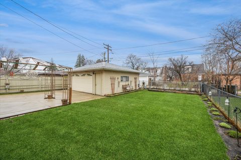 Tiny photo for 4230 Prairie Avenue, Brookfield, IL 60513 (MLS # 12610779)