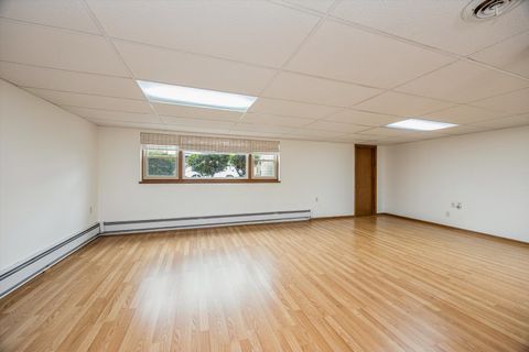 Tiny photo for 4230 Prairie Avenue, Brookfield, IL 60513 (MLS # 12610779)