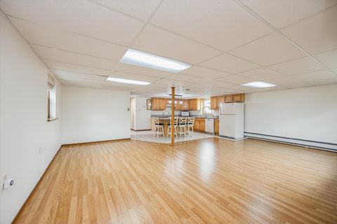 Tiny photo for 4230 Prairie Avenue, Brookfield, IL 60513 (MLS # 12610779)