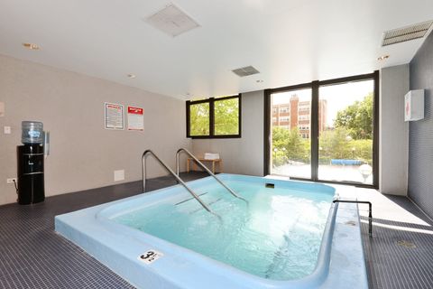 Tiny photo for 2020 N LINCOLN PARK WEST Park #25G, Chicago, IL 60614 (MLS # 12592234)