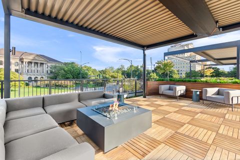 Tiny photo for 2020 N LINCOLN PARK WEST Park #25G, Chicago, IL 60614 (MLS # 12592234)