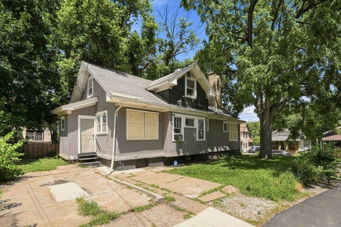 Tiny photo for 1522 Bridge Avenue, Davenport, IA 52803 (MLS # 12688890)