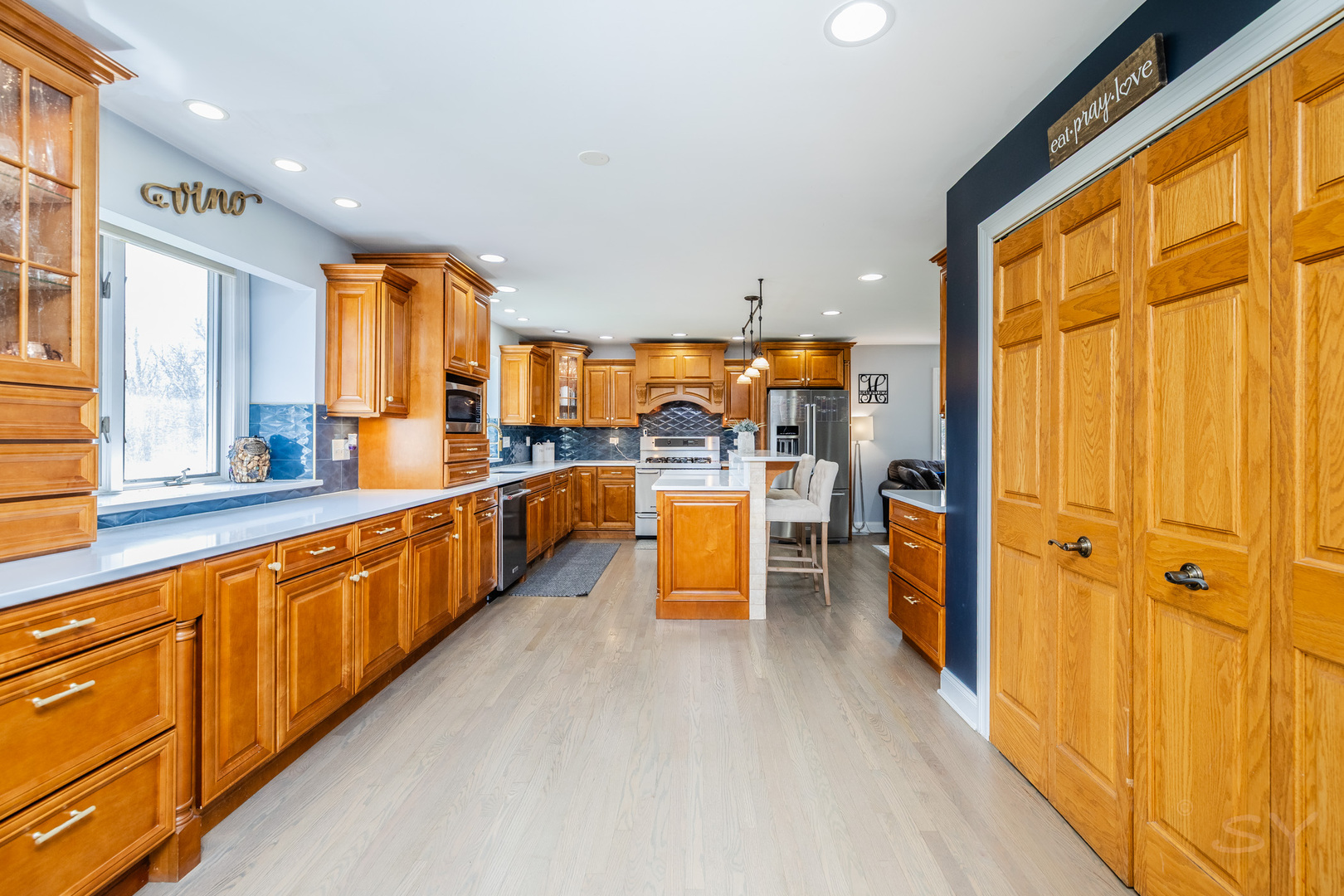 8001 William Drive