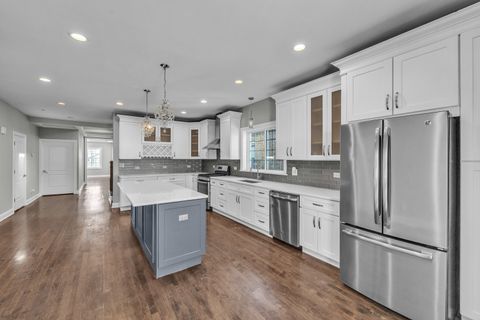 Tiny photo for 1816 Clinton Avenue, Berwyn, IL 60402 (MLS # 12534018)