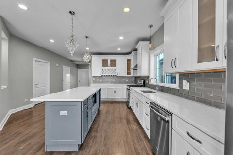 Tiny photo for 1816 Clinton Avenue, Berwyn, IL 60402 (MLS # 12534018)