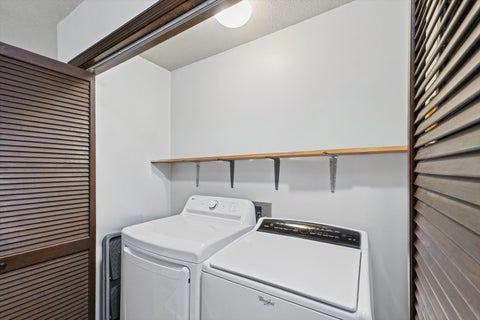 Tiny photo for 104 Surrey Court, Monticello, IL 61856 (MLS # 12785011)