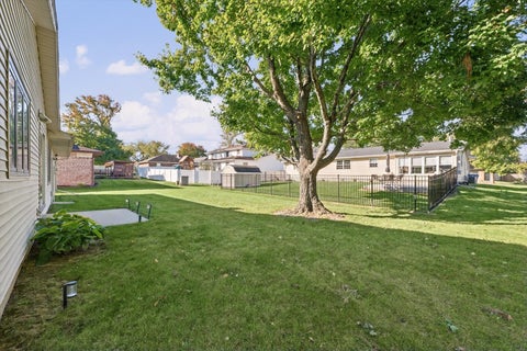 Tiny photo for 104 Surrey Court, Monticello, IL 61856 (MLS # 12785011)