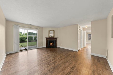 Tiny photo for 861 YOSEMITE Trail #B, Roselle, IL 60172 (MLS # 12762495)