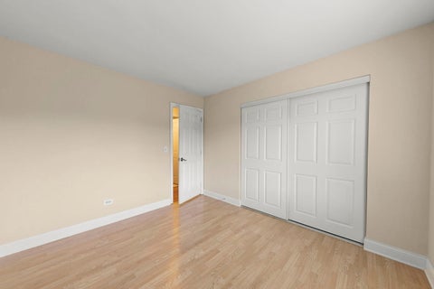 Tiny photo for 861 YOSEMITE Trail #B, Roselle, IL 60172 (MLS # 12762495)