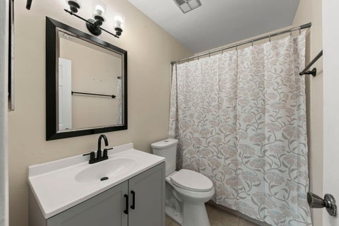 Tiny photo for 861 YOSEMITE Trail #B, Roselle, IL 60172 (MLS # 12762495)