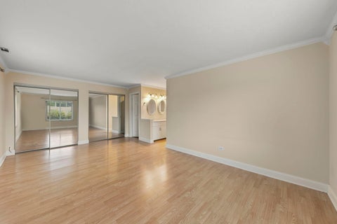 Tiny photo for 861 YOSEMITE Trail #B, Roselle, IL 60172 (MLS # 12762495)