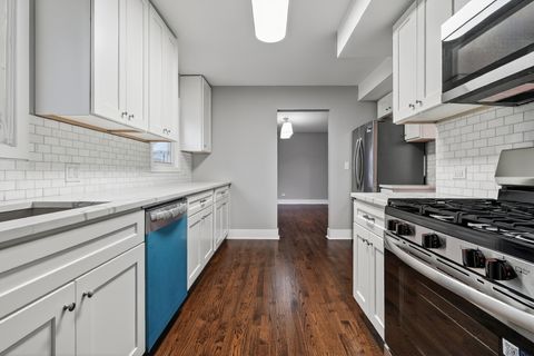 Tiny photo for 2049 N Hawthorne Avenue, Melrose Park, IL 60164 (MLS # 12520998)