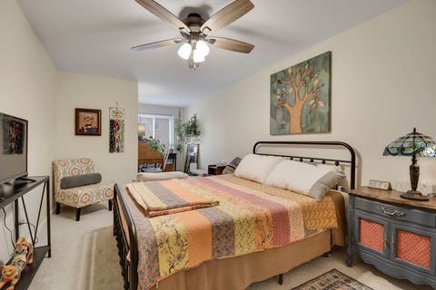 Tiny photo for 14810 Kilpatrick Avenue #6E, Midlothian, IL 60445 (MLS # 12584439)