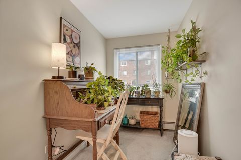 Tiny photo for 14810 Kilpatrick Avenue #6E, Midlothian, IL 60445 (MLS # 12584439)