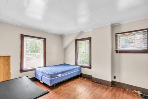 Tiny photo for 702 W Oregon Street, Urbana, IL 61801 (MLS # 12714741)