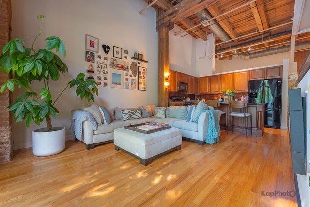 1330 W MONROE Street 108