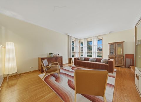 Tiny photo for 10800 S Tripp Avenue, Oak Lawn, IL 60453 (MLS # 12562026)