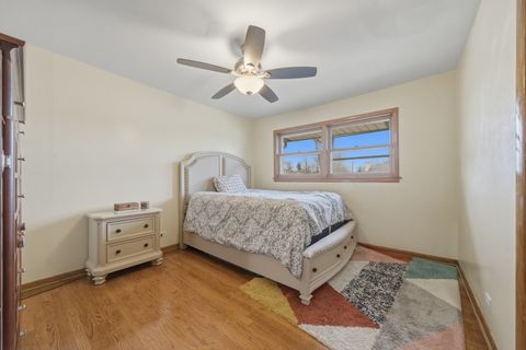 Tiny photo for 10800 S Tripp Avenue, Oak Lawn, IL 60453 (MLS # 12562026)