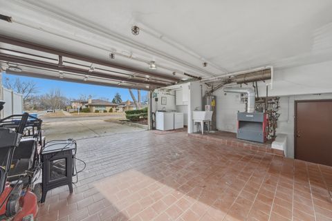 Tiny photo for 10800 S Tripp Avenue, Oak Lawn, IL 60453 (MLS # 12562026)