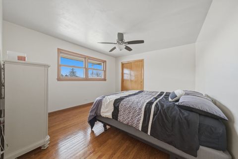 Tiny photo for 10800 S Tripp Avenue, Oak Lawn, IL 60453 (MLS # 12562026)