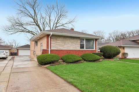 Tiny photo for 16080 Marion Drive, South Holland, IL 60473 (MLS # 12606488)