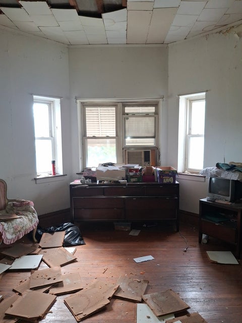 Tiny photo for 4555 S Forrestville Avenue, Chicago, IL 60653 (MLS # 12759455)