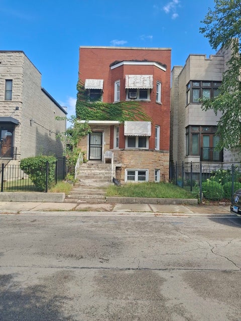 Photo of 4555 S Forrestville Avenue, Chicago, IL 60653 (MLS # 12759455)