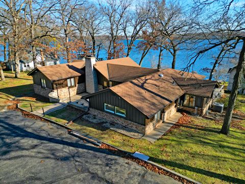 2572 North Shore Drive Delavan WI 53115