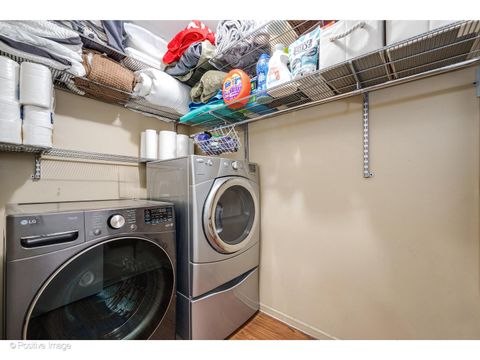 Tiny photo for 2124 N Lakewood Avenue, Chicago, IL 60614 (MLS # 12489560)