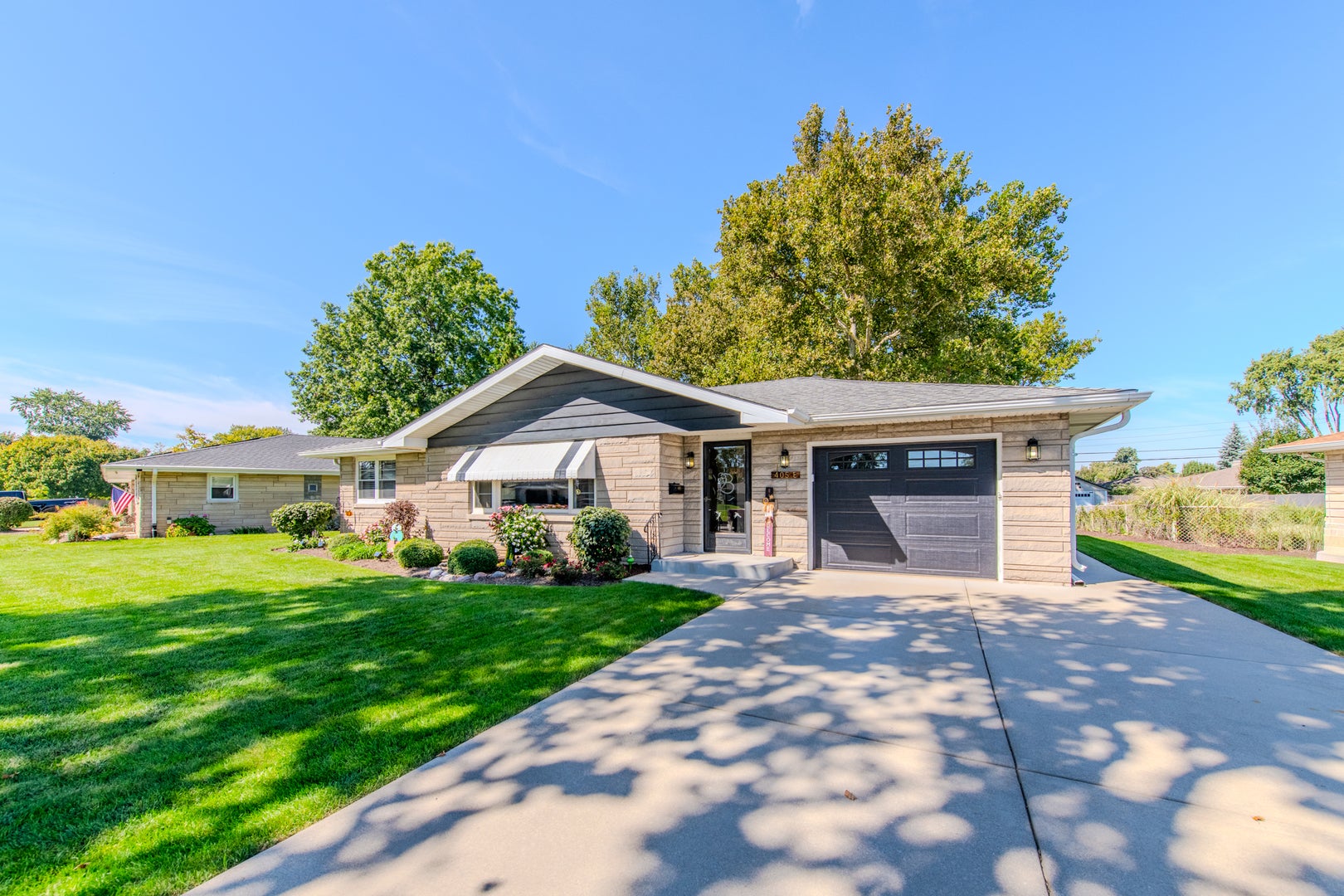 405 Bevan Drive E