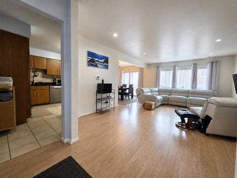 Tiny photo for 8230 Elmwood Avenue #304, Skokie, IL 60077 (MLS # 12680279)