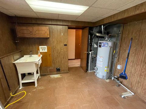 Tiny photo for 900 Georgean Lane, Schaumburg, IL 60193 (MLS # 12612192)