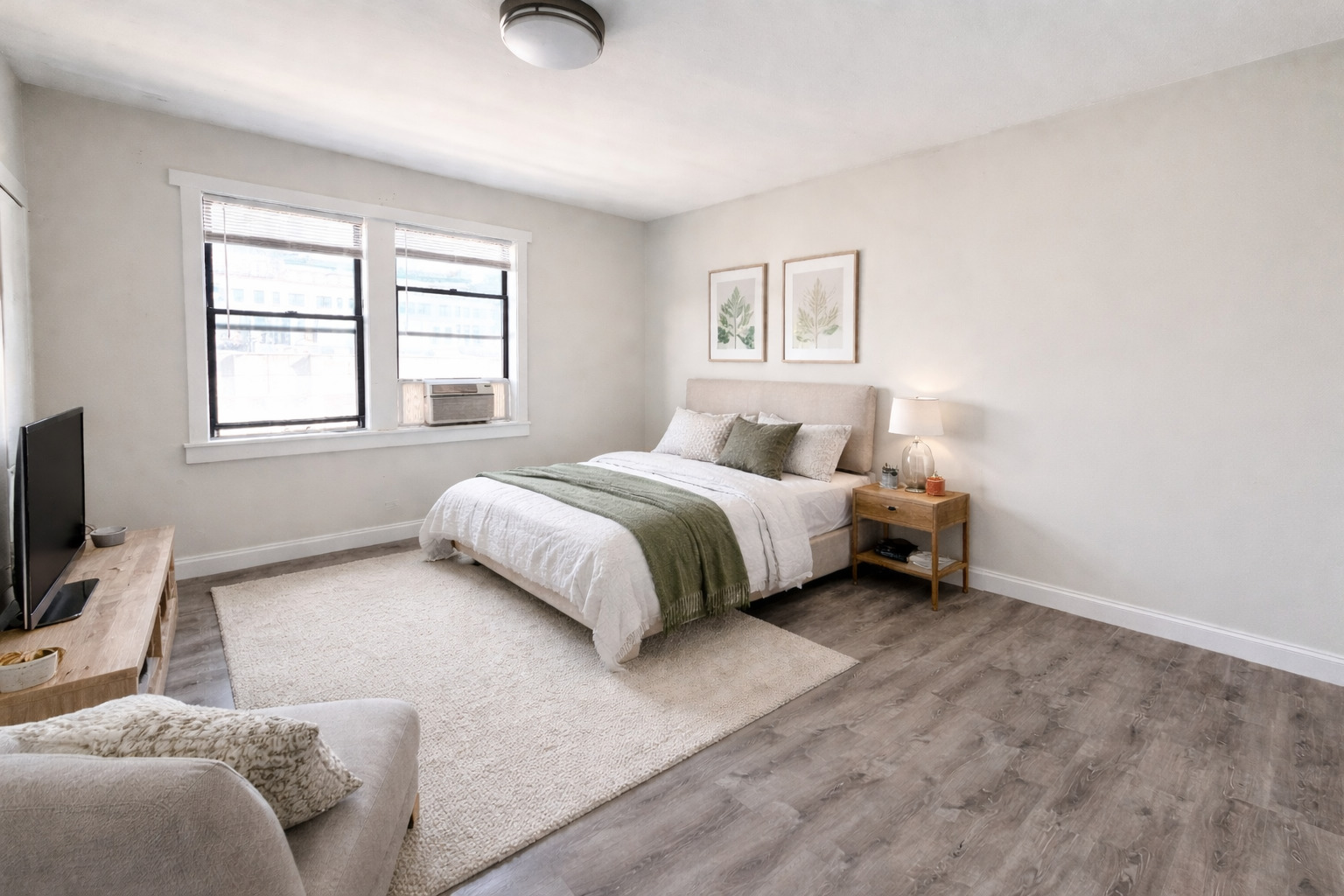 839 W Sheridan Road 205