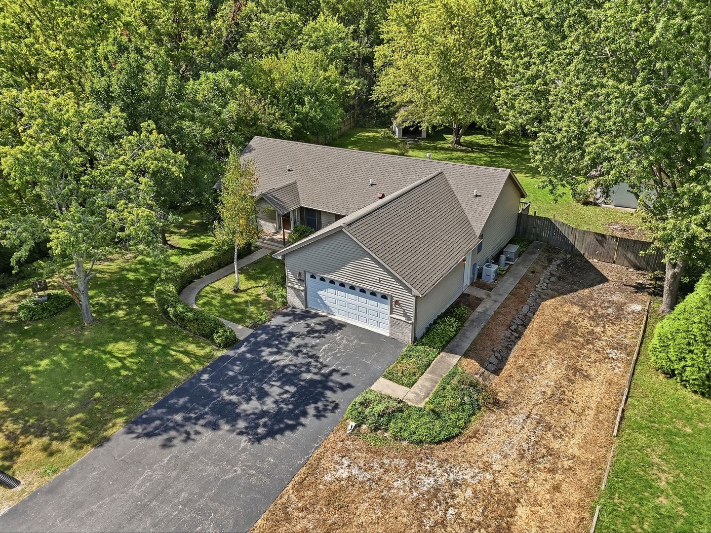 35630 Linden Lane