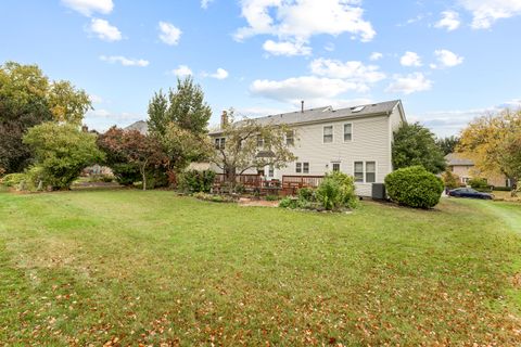 Tiny photo for 1525 Sandburg Drive, Schaumburg, IL 60173 (MLS # 12496288)