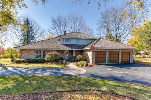 A home in Hawthorn Woods