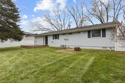 Tiny photo for 229 SHAWNEE Drive, Carol Stream, IL 60188 (MLS # 12519864)