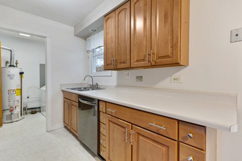 Tiny photo for 229 SHAWNEE Drive, Carol Stream, IL 60188 (MLS # 12519864)