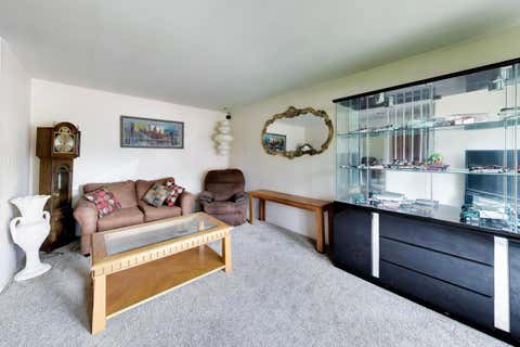 Tiny photo for 75 Ridgewood Road, Elk Grove Village, IL 60007 (MLS # 12733366)