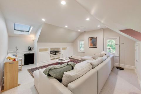 Tiny photo for 386 Fairview Avenue, Winnetka, IL 60093 (MLS # 12494483)